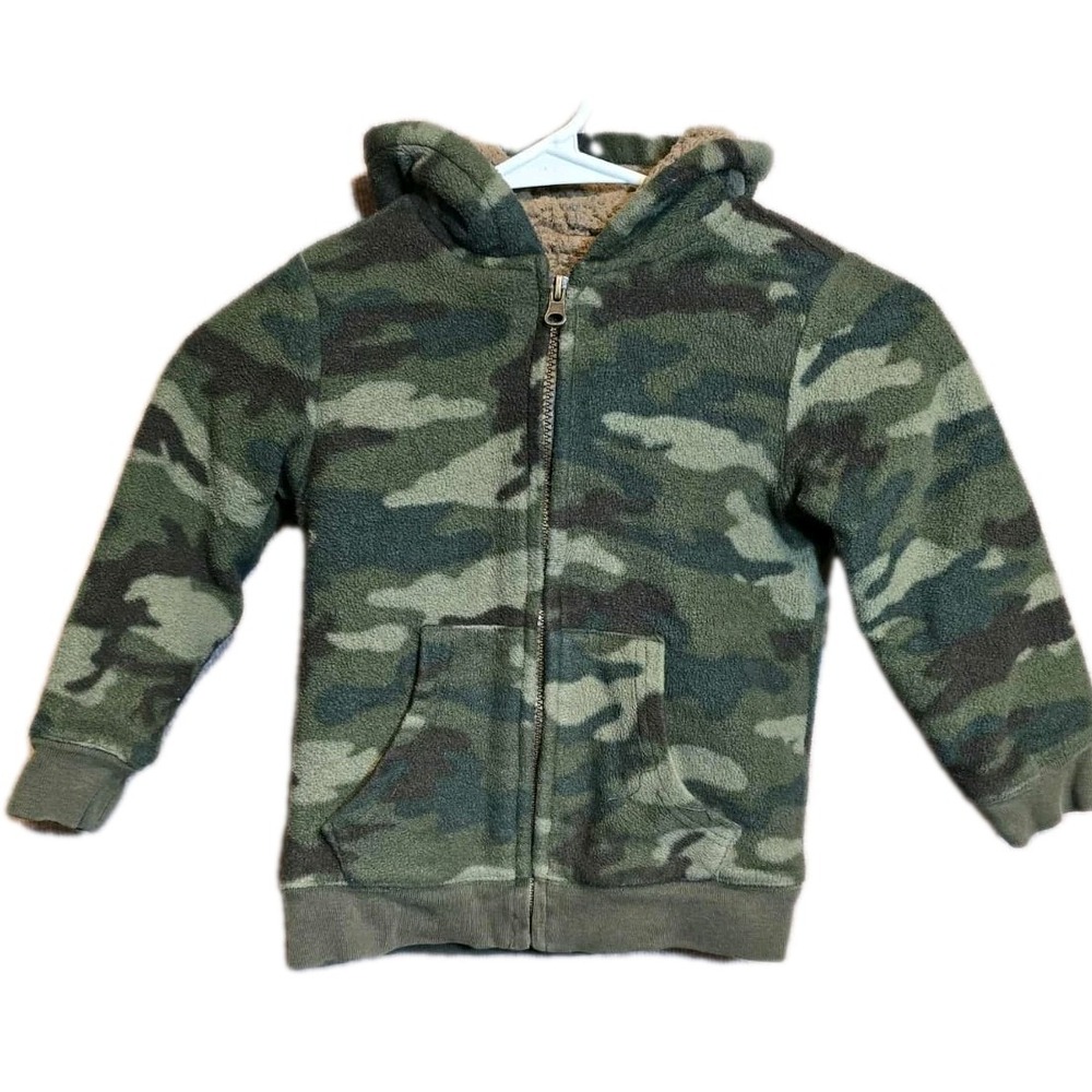 🌟 Cozy Camo Fleece‎ Zip-Up Hoodie – Toddler Boy 4T 🌟